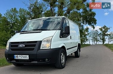 Грузовой фургон Ford Transit 2008 в Ильинцах