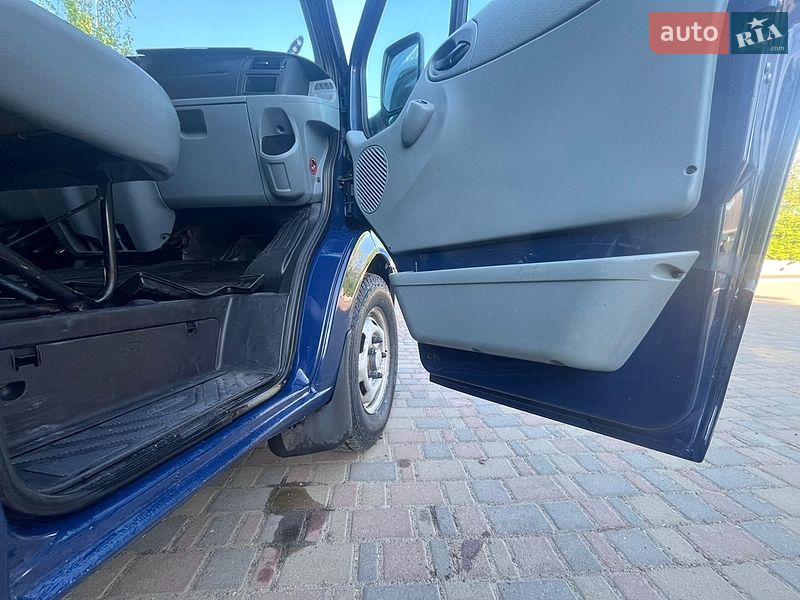 Грузовой фургон Ford Transit 2008 в Смеле