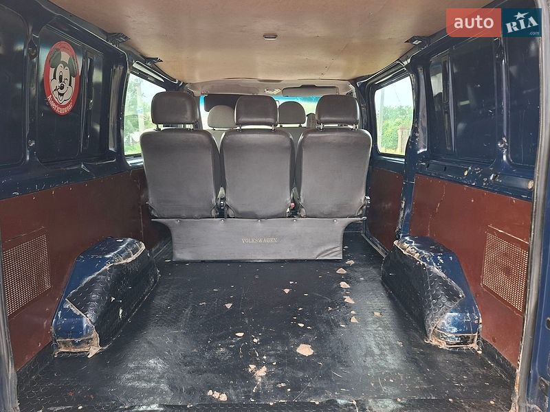 Грузопассажирский фургон Ford Transit 2004 в Николаеве