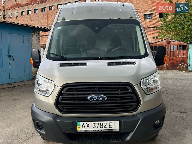 Мікроавтобус вантажний (до 3,5т) Ford Transit 2015 в Харкові