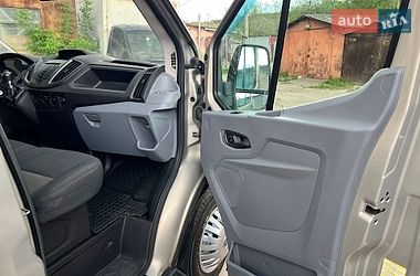 Мікроавтобус вантажний (до 3,5т) Ford Transit 2015 в Харкові