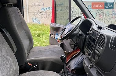 Вантажопасажирський фургон Ford Transit 2005 в Одесі