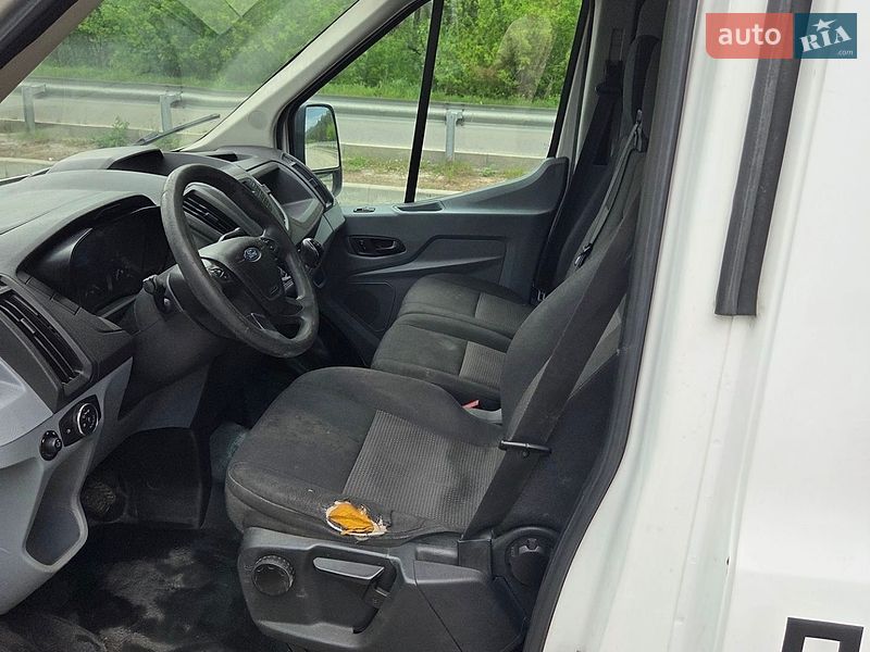 Вантажний фургон Ford Transit 2014 в Славуті фото 11 Вантажний фургон Ford Transit 2014 в Славуті
