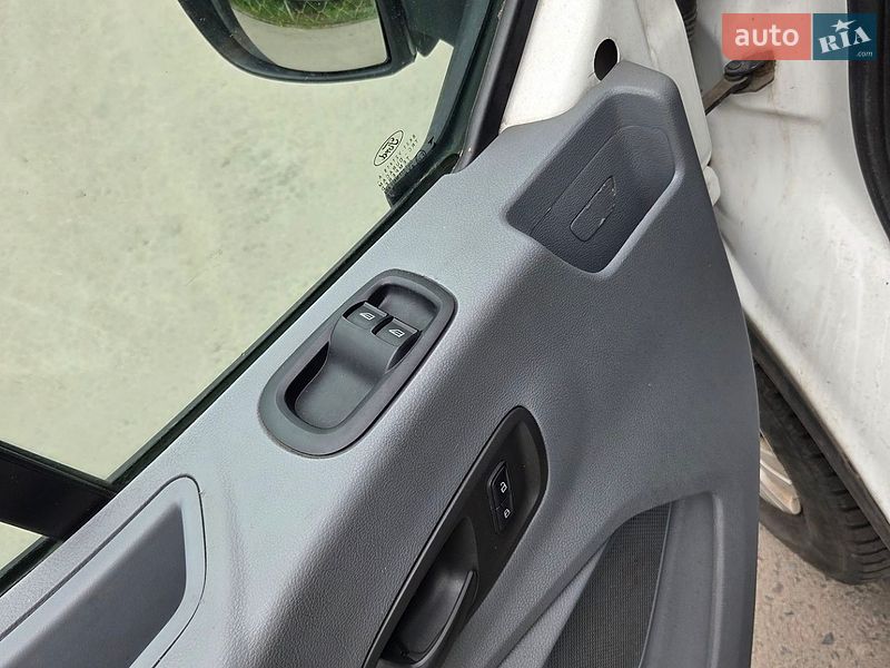 Вантажний фургон Ford Transit 2014 в Славуті фото 17 Вантажний фургон Ford Transit 2014 в Славуті