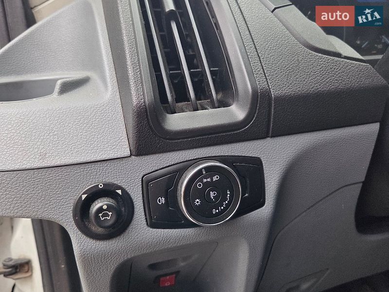 Вантажний фургон Ford Transit 2014 в Славуті фото 14 Вантажний фургон Ford Transit 2014 в Славуті