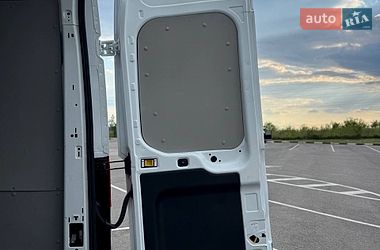 Вантажний фургон Ford Transit 2021 в Києві