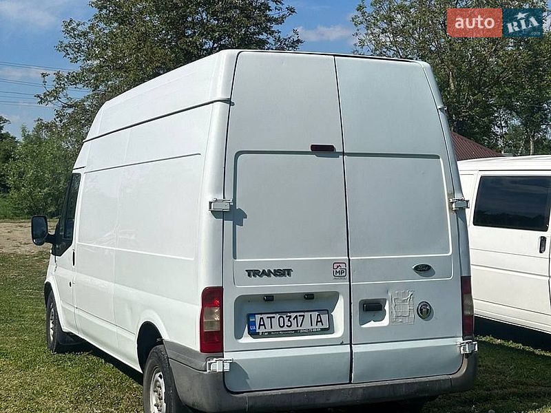Грузовой фургон Ford Transit 2008 в Коломые