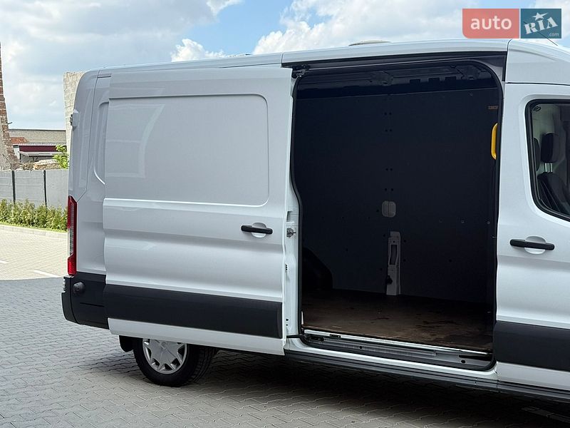 Вантажний фургон Ford Transit 2018 в Дубні фото 70 Вантажний фургон Ford Transit 2018 в Дубні