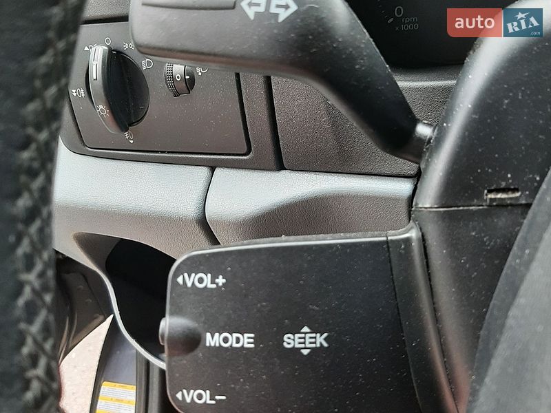 Вантажопасажирський фургон Ford Transit 2010 в Полтаві