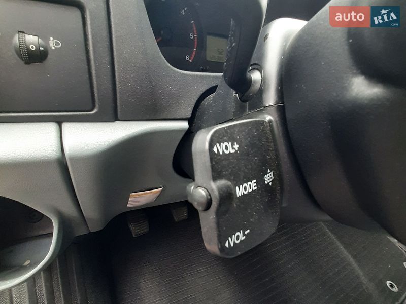 Вантажопасажирський фургон Ford Transit 2010 в Полтаві