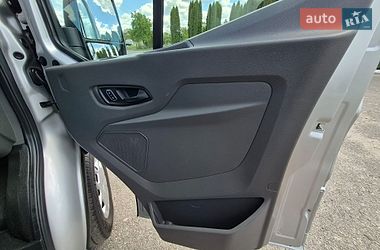 Вантажний фургон Ford Transit 2021 в Дубні