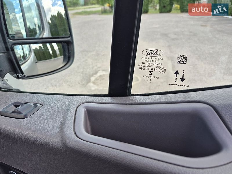 Вантажний фургон Ford Transit 2021 в Дубні