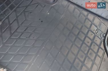 Вантажний фургон Ford Transit 2015 в Кореці