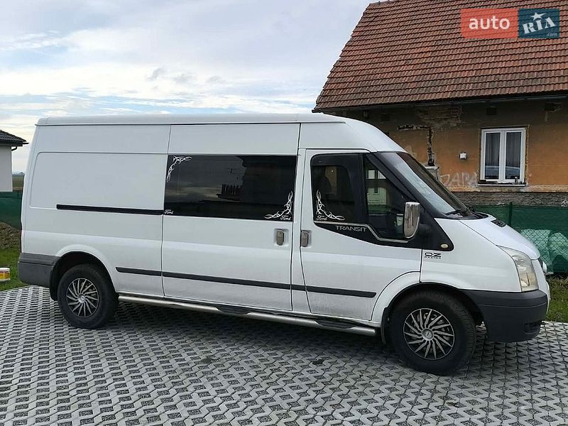 Вантажопасажирський фургон Ford Transit 2008 в Тересві