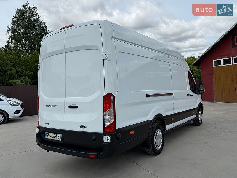 Вантажний фургон Ford Transit 2023 в Млиніві