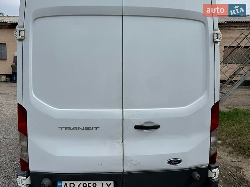 Грузовой фургон Ford Transit 2015 в Запорожье