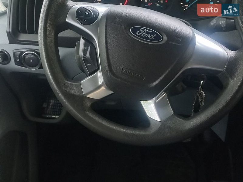 Ford Transit 2015