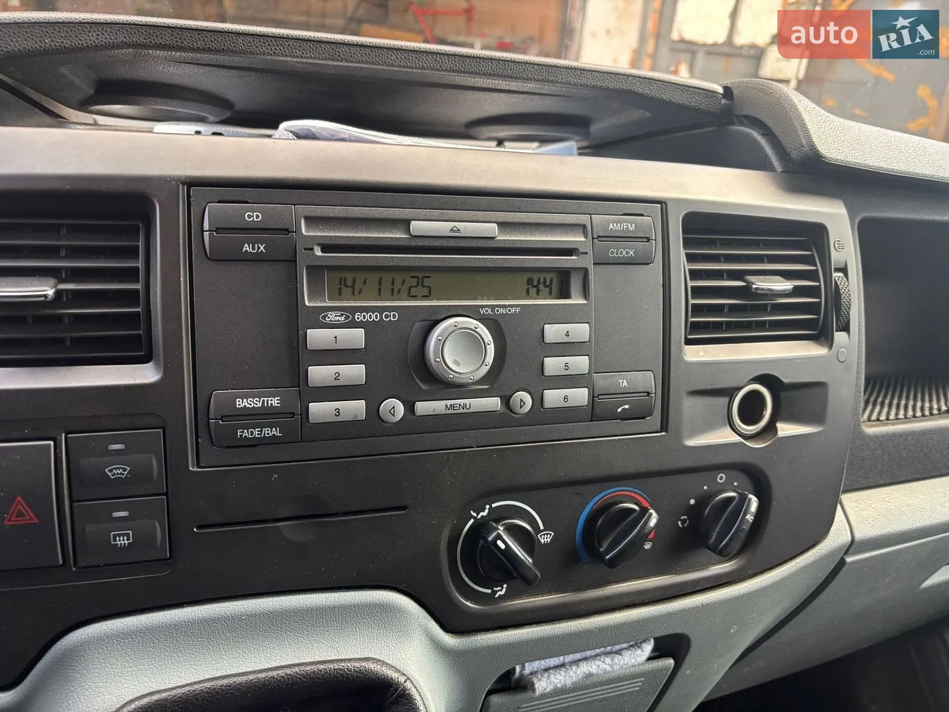 2010 Ford Transit Connect - мініатюра 6