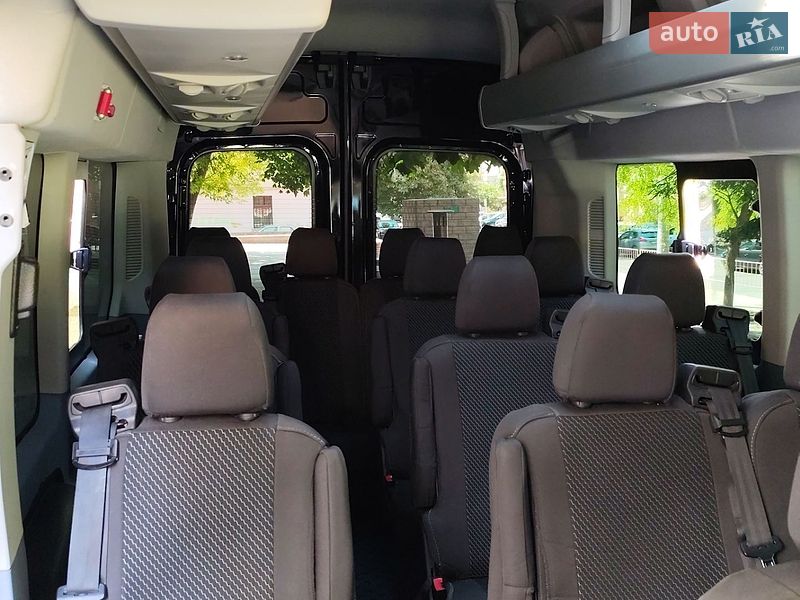 Микроавтобус Ford Transit 2016 в Одессе