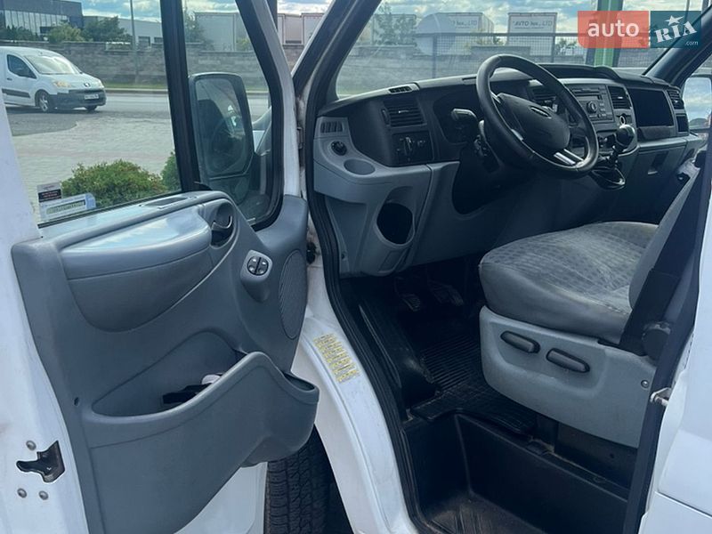 Вантажний фургон Ford Transit 2013 в Мукачевому фото 13 Вантажний фургон Ford Transit 2013 в Мукачевому