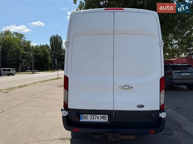 Вантажний фургон Ford Transit 2017 в Миколаєві