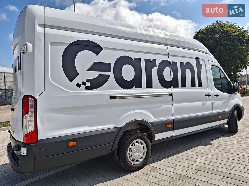 Вантажний фургон Ford Transit 2018 в Івано-Франківську