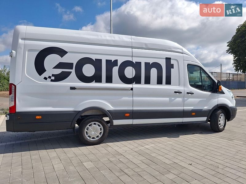 Вантажний фургон Ford Transit 2018 в Івано-Франківську