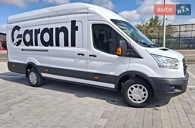 Вантажний фургон Ford Transit 2018 в Івано-Франківську