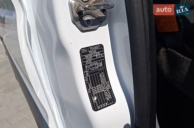 Вантажний фургон Ford Transit 2018 в Івано-Франківську