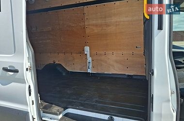 Вантажний фургон Ford Transit 2018 в Івано-Франківську