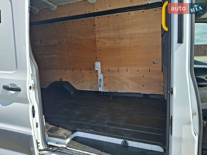 Вантажний фургон Ford Transit 2018 в Івано-Франківську