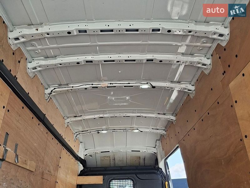 Вантажний фургон Ford Transit 2018 в Івано-Франківську