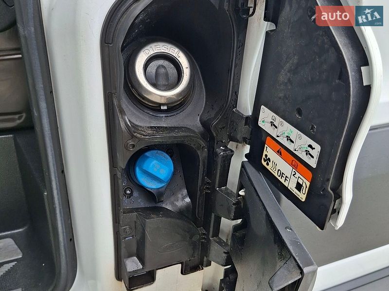 Вантажний фургон Ford Transit 2018 в Івано-Франківську