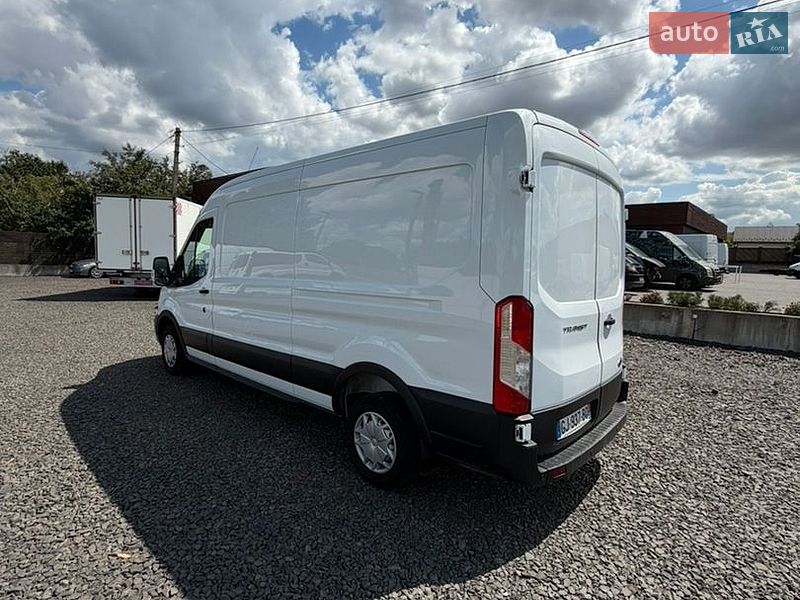 Грузовой фургон Ford Transit 2022 в Луцке