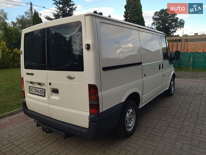 Вантажний фургон Ford Transit 2002 в Луцьку