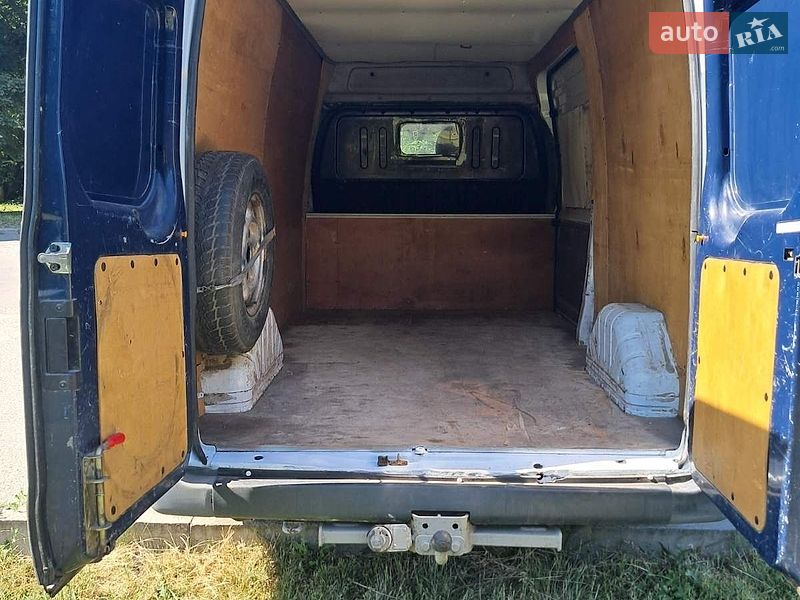 Грузовой фургон Ford Transit 2007 в Полтаве