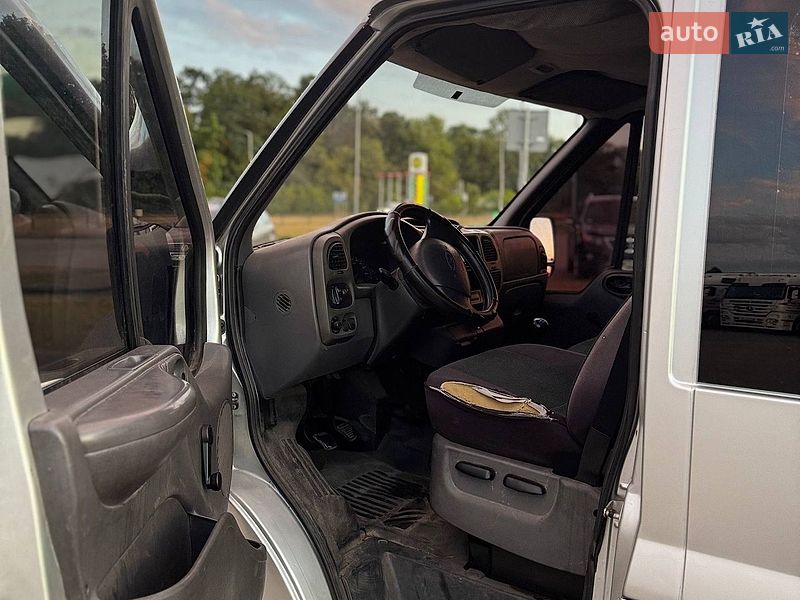 Мікровен Ford Transit 2003 в Радивиліві