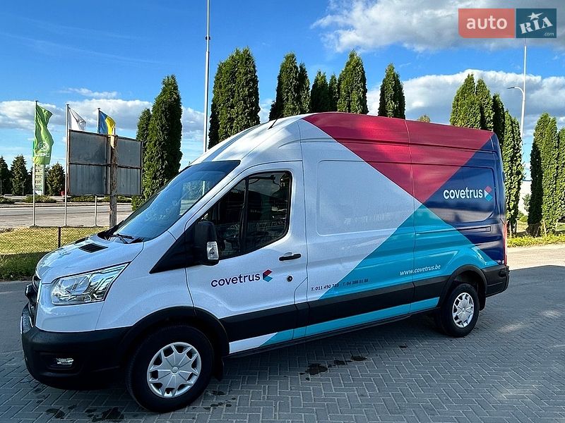 Вантажний фургон Ford Transit 2020 в Кременці