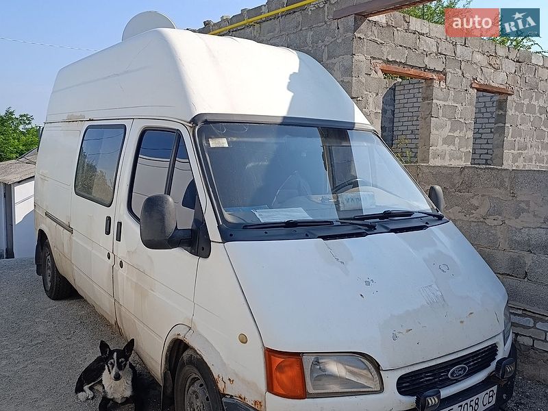 Вантажний фургон Ford Transit 1998 в Дніпрі
