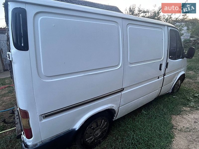 Мінівен Ford Transit 1996 в Славгороді