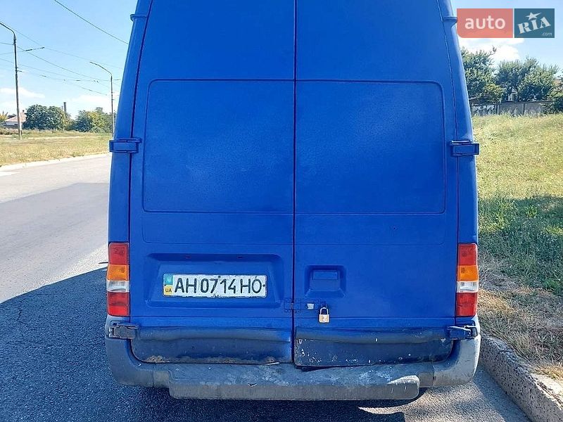 Вантажний фургон Ford Transit 2002 в Дніпрі