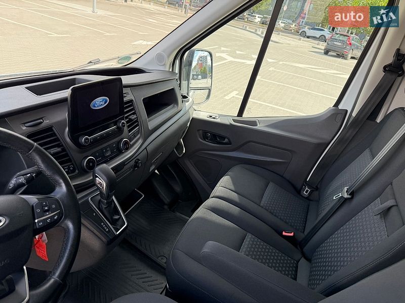Грузовой фургон Ford Transit 2019 в Ирпене