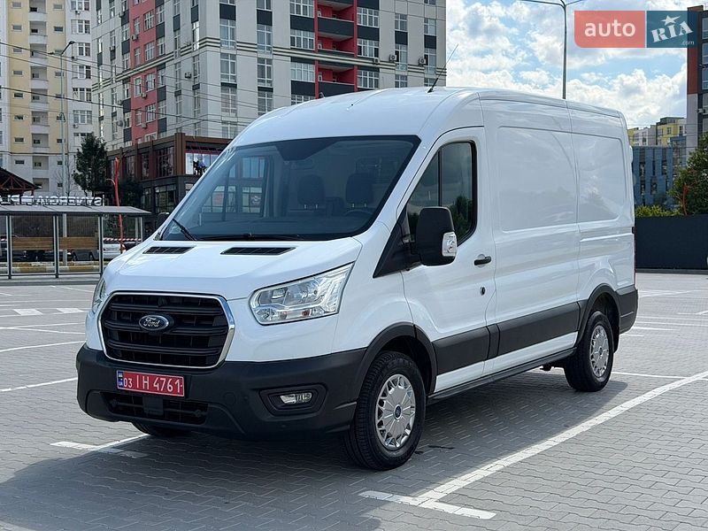 Грузовой фургон Ford Transit 2019 в Ирпене