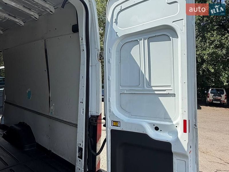 Мінівен Ford Transit 2017 в Києві фото 36 Мінівен Ford Transit 2017 в Києві
