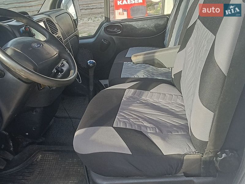 Самосвал Ford Transit 2006 в Киеве