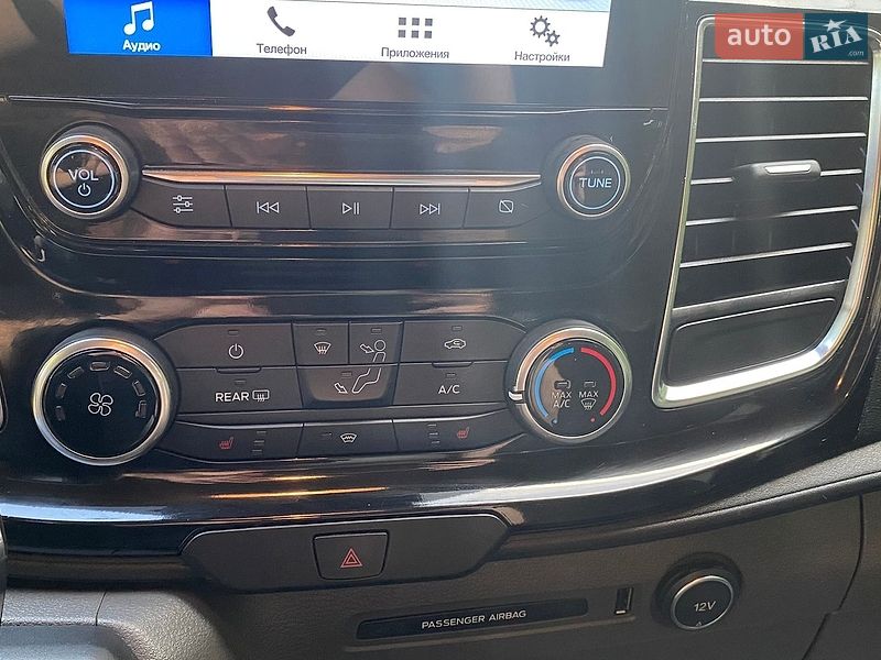 Грузовой фургон Ford Transit 2019 в Киеве