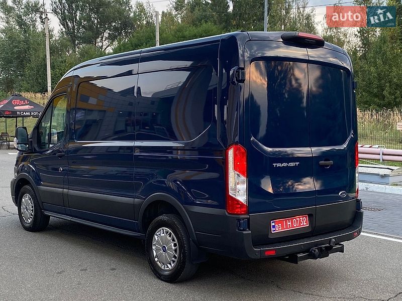 Грузовой фургон Ford Transit 2021 в Ирпене