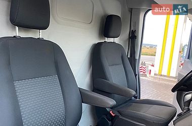 Грузовой фургон Ford Transit 2021 в Ирпене