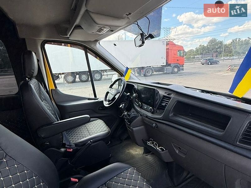 Мінівен Ford Transit 2022 в Києві