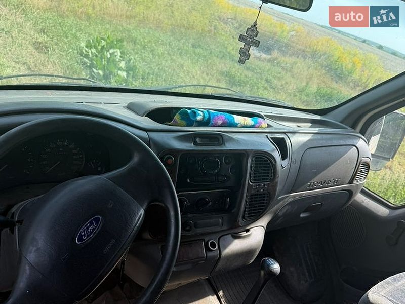 Грузопассажирский фургон Ford Transit 2001 в Львове